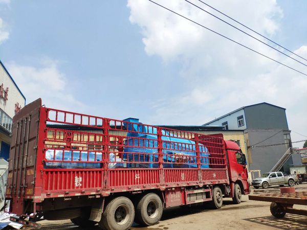 石家莊的王經理訂購的康振機械振動篩六臺已發貨